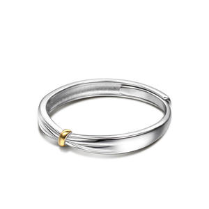 Bague pour femme Jeulia Lover Knot bicolore réglable en argent sterling - Product Image 3
