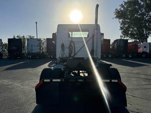 Heavy Duty Diesel Semi Truck Tractor Head 6x4 Sleeper Cab for Long Haul Highway Logistics <b>Transport</b> Fast Dispatch - Product Image 6