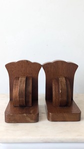 Sujetalibros de Madera Maciza Resistente para Mantener Libros de Texto, Archivos y Documentos Verticales, Disponibles a Precio de Mayoreo - Product Image 5