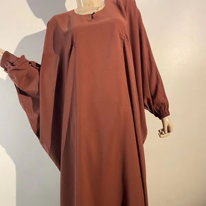 Kimono décontracté brodé à la main élégant modeste pour femmes Abaya XXL fait à la main vêtements traditionnels musulmans adultes bouton caractéristique - Product Image 1