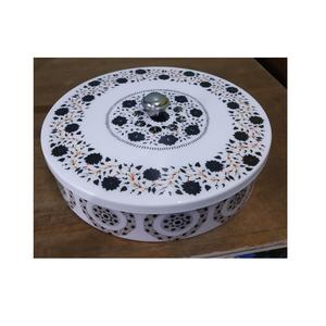 Caja Masala de latón de estilo indio Contenedor de especias de siete compartimentos para uso diario Hecho a mano en la India - Product Image 3