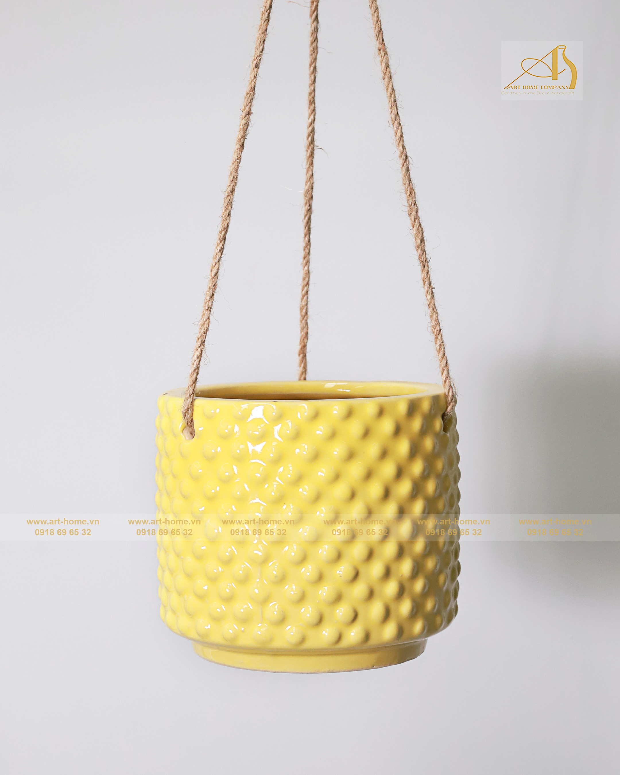 Jaune