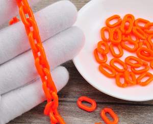 Cadena de eslabones de resina personalizada para colgar en la pared, pieza decorativa con acento artístico elegante para hogares modernos, hoteles y decoración de interiores - Product Image 6