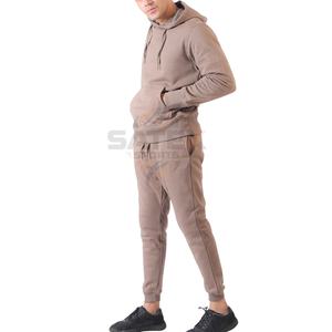 Vêtements de sport Ensemble de survêtements 2 pièces pour hommes Costumes de survêtement personnalisés et lourds haute demande Streetwear Survêtements pour hommes - Product Image 1