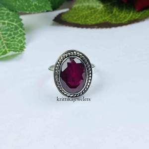 Anillo de Plata de Ley 925 Más Vendido, Anillo de Declaración con Gema de Rubí Rojo Hecho a Mano, Engaste de Bisel, Corte Ovalado, Clásico, Unisex, para Bodas y Fiestas - Product Image 3