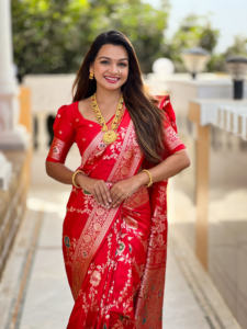 Beau Saree avec bordure tissée Meenakari - Product Image 6