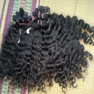 Extensions de cheveux humains vierges non traités, cheveux indiens Remy, doux, qualité 10A, brillants, double trame, style ondulé bouclé, en paquet - Product Image 5