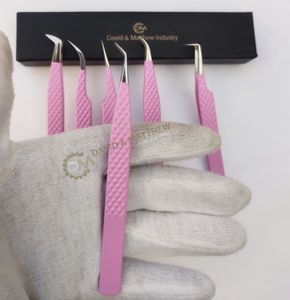 Pince à épiler d'extension de cils à pointe de fibre Logo personnalisé pince à cils de couleur rose pince à épiler japonaise en acier inoxydable pour cils - Product Image 3