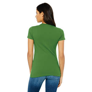 T-Shirt Slim pour femmes, 100% Airlume, en coton peigné avec anneau, 32 feuilles simples de 4.2 oz - Product Image 3