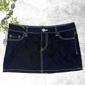 Shorts de Mezclilla de Tela de Algodón de Tamaño Personalizado Modernos con Forma Personalizada - Artesanía MS Ms-wc-001 - Product Image 1