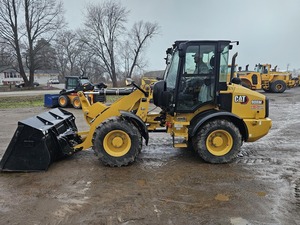 2022 pour 908M chargeur frontal chargeuse sur pneus Kubota moteur Eaton cylindre hydraulique boîte de vitesses 6-9 tonnes pompe 1 an - Product Image 4