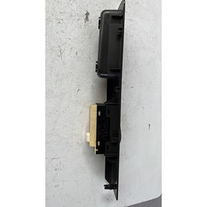 PANEL DE BOTONES TRASERO DERECHO ISUZU D-MAX Serie (12>) 644-4A3N - Product Image 5