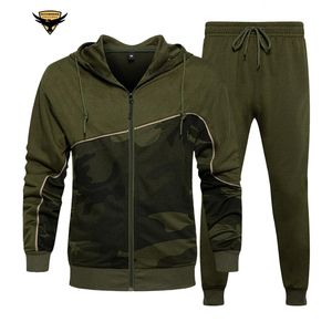 Survêtement d'hiver décontracté coupe ajustée pour hommes, vêtements d'entraînement à capuche avec logo personnalisé, design unique, option grande taille, les plus populaires, vente en gros - Product Image 1
