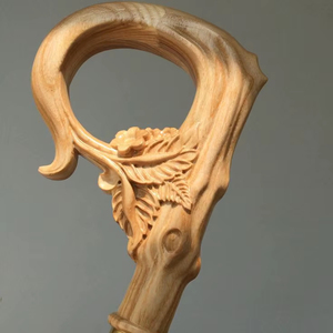 Prix WOOD Canne en bois réglable avec nœuds multiples Bâton de marche en bois solide pour les aînés par Standard International - Product Image 1