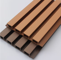 Panneaux ondulés en WPC coextrudé pour murs extérieurs, imperméables, protection UV, résistance à la décoloration, garantie 15 ans, usage domestique