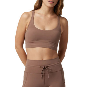 Soutien-gorge de sport pour femme respirant de style tendance avec logo frontal pour la salle de sport, le yoga et les entraînements de tennis - Product Image 4