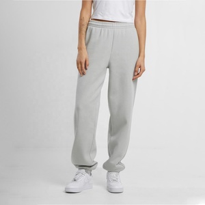 กางเกงจ็อกเกอร์ทรงเข้ารูปสำหรับผู้ชาย เหมาะกับสไตล์สตรีทสมัยใหม่และไลฟ์สไตล์แอคทีฟ - Product Image 1