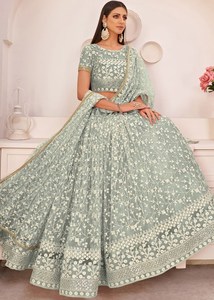 Lehenga moderne et attrayant avec broderie de sequins, chemisier avec dupatta et glands, vêtements pour femmes - Product Image 3