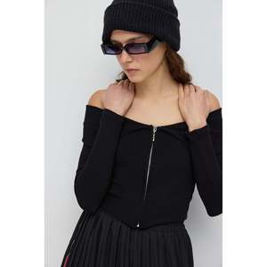 Blusa con Abertura en el Hombro y Detalle de Cremallera - Product Image 5