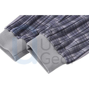 ชุดวอร์มสำหรับผู้ชายชุดวิ่งออกกำลังกายผ้าโพลีเอสเตอร์เป็นมิตรกับสิ่งแวดล้อมชุดออกกำลังกายมีซิปสำหรับฤดูหนาว - Product Image 4