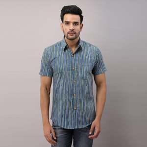 เสื้อเชิ้ตผู้ชายลายทางสีน้ำเงินลำลอง ผ้าฝ้าย 100% ป๊อปลิน ระบายอากาศได้ดี แขนยาว สำหรับฤดูใบไม้ร่วง รับผลิตแบบ ODM - Product Image 2