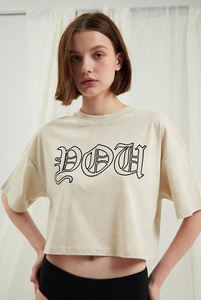 Camiseta Corta de Estilo Urbano para Mujer, Informal, de Tela Suave y Transpirable, para Uso Diario en Verano, Moderna, Inspirada en la Juventud - Product Image 4