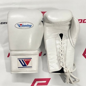 ถุงมือชกมวยสีขาวคุณภาพสูงขายส่งยอดนิยม ผลิตตามสั่ง ป้องกันรังสียูวี ปิดด้วยแถบตีนตุ๊กแก สำหรับคิกบ็อกซิ่งและการฝึกซ้อม - Product Image 6