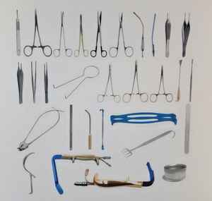 Tebbetts Juego de instrumentos de cirugía mamaria de 38 piezas Fuente de alimentación manual de acero inoxidable para aumento mamario - Product Image 5