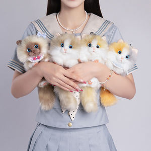 DUPAN Portachiavi in Peluche Morbido a Forma di Gatto Seduto, Ciondolo Fatto a Mano, Charm per Borse per Uso Quotidiano - Product Image 3