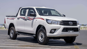 Oferta Especial: Toyota Hilux DC 2.4D MT 4x4 2025 Usada, con Ventanas Eléctricas, Color Blanco - Product Image 5