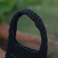 Crochet fait à la main macramé femmes petit coton corde sac à main Portable poignet sac décontracté ouvert fourre-tout Style dame tricoté sac à main