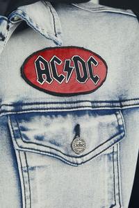 Veste en jean grise pour hommes, vêtements de ville imprimés sur mesure, tissu matelassé respirant et lourd, vêtements personnalisés à bas prix - Product Image 5