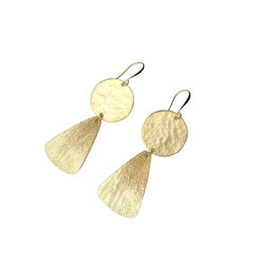 2024 Santa Cruz Bijoux Boucles d'oreilles texturées diamant carré Boucles d'oreilles élégantes aux boucles d'oreilles occidentales sous 100 pour les filles - Product Image 3