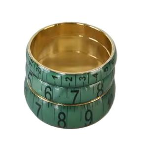 2025 nouveauté bracelet en résine bleue avec conception de ruban à mesurer Bracelets Bracelets motifs disponibles dans toutes les couleurs - Product Image 5