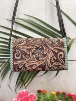 Casing ponsel dompet berukir tangan, dompet ponsel kulit barat banyak kegunaan modis untuk wanita