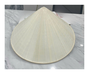 หมวกทรงกรวยใบไผ่ทรงกรวยใบปาล์มแบบดั้งเดิมเกรดพรีเมี่ยมของเวียดนาม-ไม่ใช่ลาสำหรับทุกวันและฉากสบายๆทำด้วยมือในเวียดนาม - Product Image 3