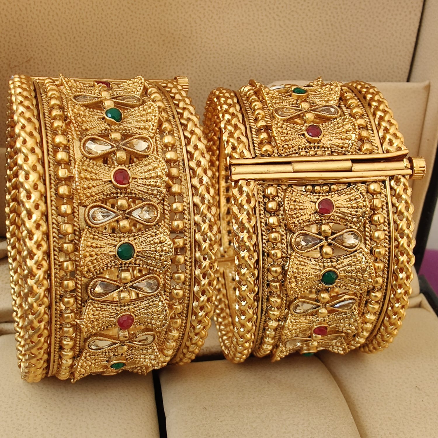 Bridal Bangles Lac Filled Gold Bangles Buy Indian Gold Bangle Set