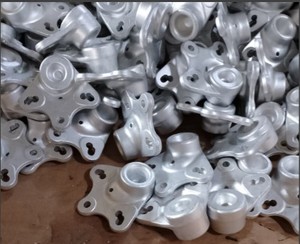 Servicios de forja de metal de acero de alta calidad personalizados para piezas duraderas en la producción de automóviles y maquinaria - Product Image 4