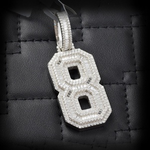 Pendentif Croix Personnalisé en Argent 925 Style Hip Hop, Design Tendance Streetwear Sertie de Diamants Moissanite, Breloques Personnalisées - Product Image 3