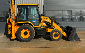 Nueva retroexcavadora de calidad JCB 3DX Plus Super 4x4 con envío gratis - Product Image 4