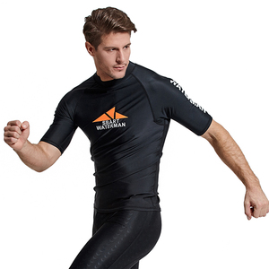 Maillot de bain de surf à manches courtes pour hommes Maillot de bain Rashguard Protection solaire Maillot de bain pour le surf - Product Image 2