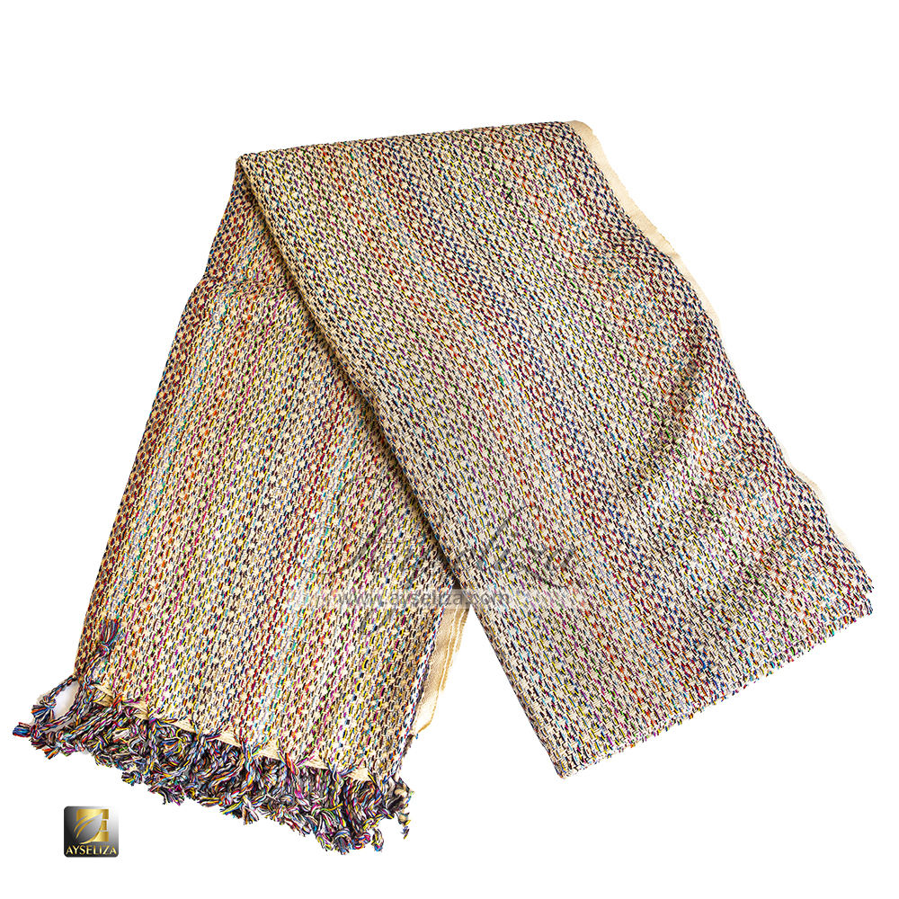 สีเทาน้ำตาล