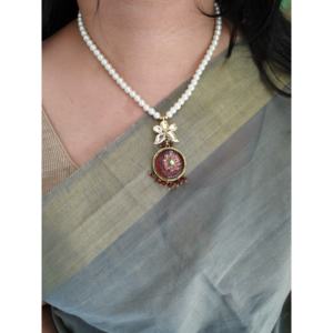 Conjunto de joyería fina de lujo Kundan, colgante de cuentas de perlas con pendientes de cobre chapados en oro para regalo - Product Image 1