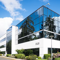 Kit de structure en acier préfabriqué pour immeuble de bureaux, immeuble commercial multi-étages, appartement et école de grande hauteur