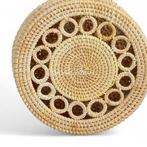 Boîte de rangement en rotin naturel vietnamien, fabriquée à la main pour le rangement à domicile, utilisant des techniques de tissage traditionnelles - Product Image 3