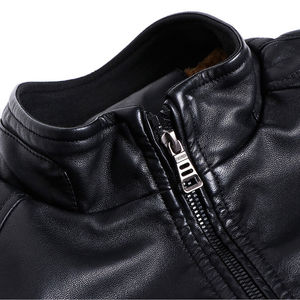 Veste en cuir personnalisable de haute qualité pour hommes, service OEM, col montant, logo à l'avant, vêtements d'extérieur d'hiver en fourrure de mouton - Product Image 3