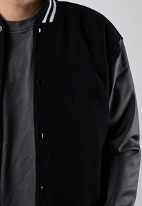 Veste d'université à col côtelé avec manches en cuir Veste lourde pour homme OEM/ODM en chenille sur mesure brodée sur mesure - Product Image 3