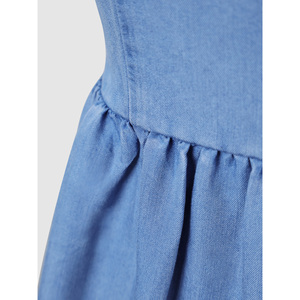 Vestido Largo Formal de Mezclilla para Mujer Paola Riboni, Corte en A, Sin Mangas, Color Azul Claro, con Bolsillos y Volantes - Product Image 5