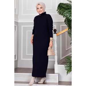 Robe en maille Hijab à demi-fermeture éclair Bleu marine - Product Image 2