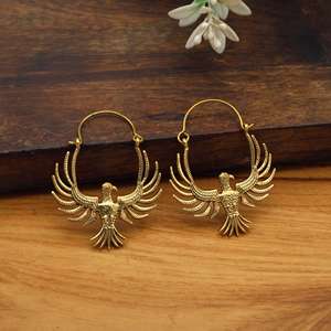 Boucles d'oreilles créoles Phénix Doré, Bijou Bohème Spectaculaire, Oiseau Mythique, Cadeau Tribal pour Festival - Product Image 5